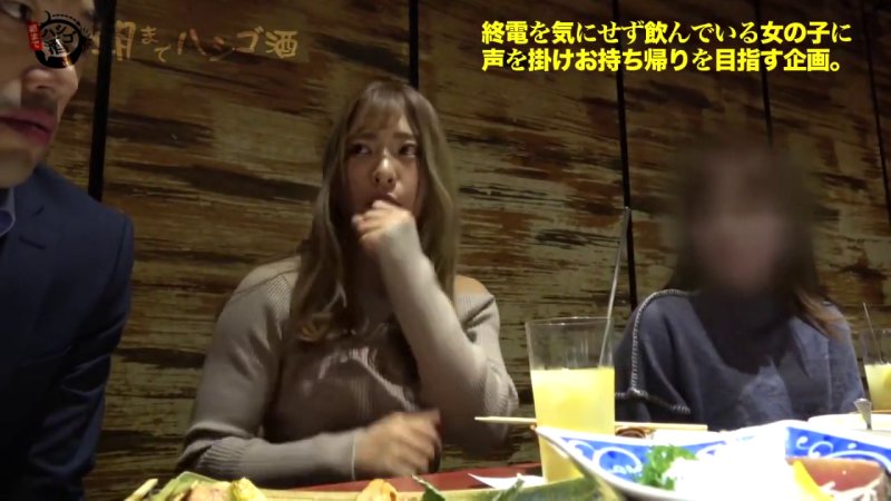 顔射と顔騎の連続！筋トレY●uT●berの鍛え抜かれたカラダがビクンビクンに仰け反る