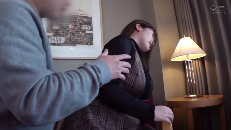 素人娘のGカップ美乳が揺れる！痴女フェラとパイズリの淫靡なハメ撮り体験