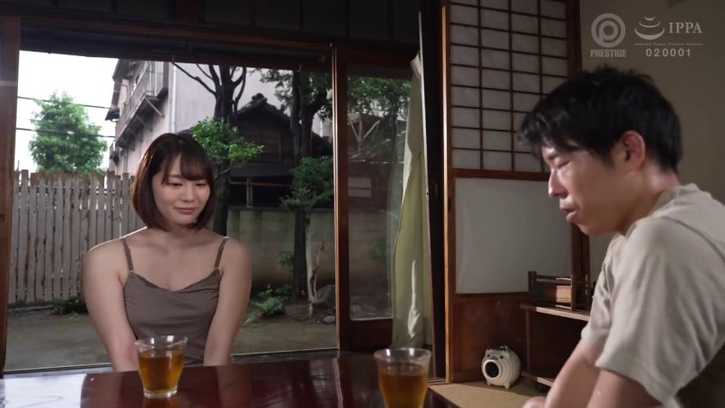 幼馴染との田舎生活、汗だく濃厚SEX！鈴村あいりの美乳と顔射フィニッシュ！